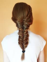 Photo-of-Back-to-school-hairstyle-braid-SalonDuBeauMonde